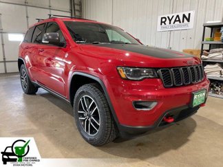 Certified 2021 Jeep Grand Cherokee Trailhawk w/ Premium Lighting Group image 1