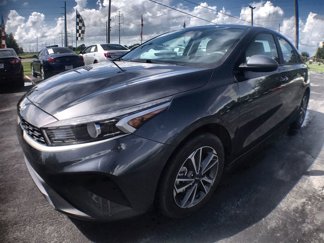Used 2023 Kia Forte LXS image 1