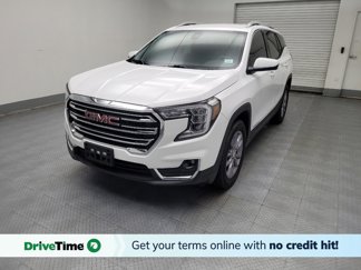 Used 2023 GMC Terrain SLT image 1