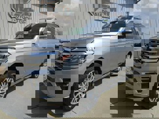 Used 2024 Ford Expedition Max Platinum image 1