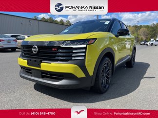 New 2025 Nissan Kicks SR image 1