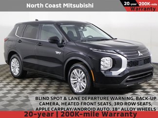 New 2025 Mitsubishi Outlander ES image 1