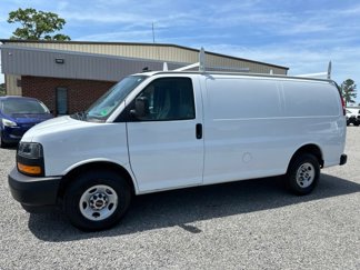 Used 2022 GMC Savana 2500 w/ Driver Convenience Package image 1