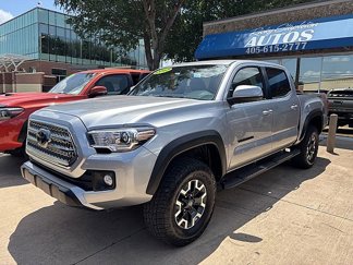 Used 2017 Toyota Tacoma 4x4 Double Cab image 1