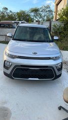 Used 2020 Kia Soul LX image 1