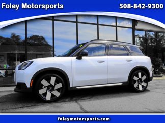 Used 2025 MINI Cooper Countryman S image 1