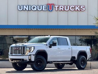 Used 2024 GMC Sierra 2500 Denali w/ Denali Reserve Package image 1