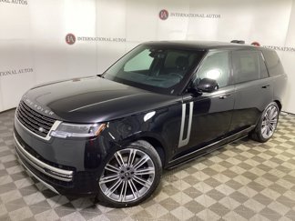 New 2025 Land Rover Range Rover Long Wheelbase SE image 1