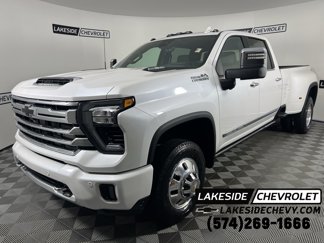 New 2025 Chevrolet Silverado 3500 High Country w/ High Country Premium Package image 1
