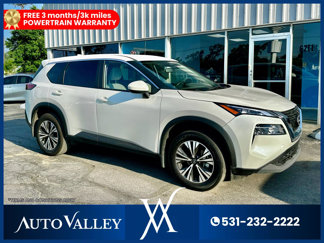 Used 2023 Nissan Rogue SV image 1