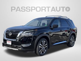 New 2025 Nissan Pathfinder Platinum w/ Cargo Package image 1
