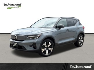 Used 2023 Volvo XC40 Recharge Plus image 1