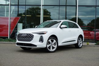 New 2025 Audi Q5 Premium Plus image 1