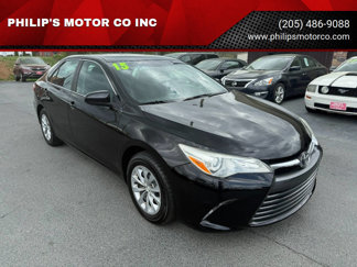 Used 2015 Toyota Camry LE image 1