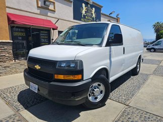 Used 2022 Chevrolet Express 3500 w/ Driver Convenience Package image 1