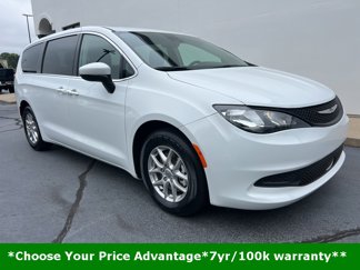 Certified 2023 Chrysler Voyager LX image 1