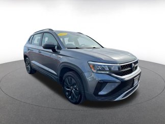 Used 2024 Volkswagen Taos S image 1
