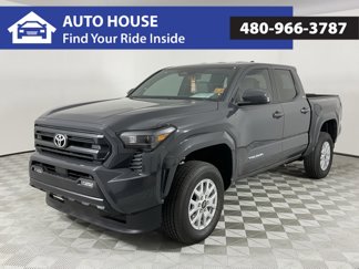 Used 2025 Toyota Tacoma SR5 image 1