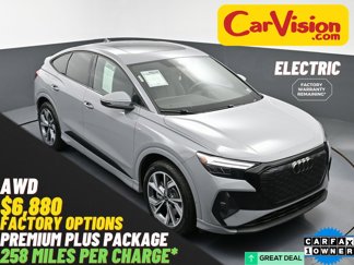 Used 2024 Audi Q4 e-tron Premium Plus w/ Premium Plus image 1