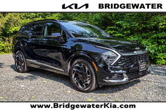 Certified 2025 Kia Sportage SX image 1
