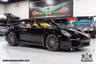 Used 2019 Porsche 911 Cabriolet image 1