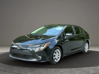 Used 2021 Toyota Corolla LE image 1