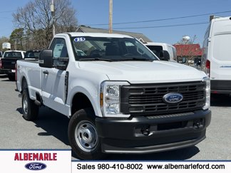 New 2025 Ford F250 XLT w/ F-250 >10K GVWR Package image 1