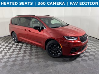 New 2025 Chrysler Pacifica Select image 1