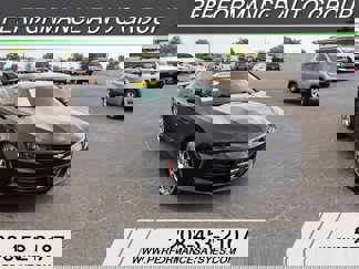 Used 2016 Chevrolet Camaro LT image 1