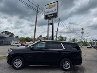 Used 2023 Chevrolet Tahoe LT image 1