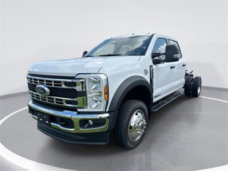 New 2025 Ford F550 4x4 Crew Cab Super Duty image 1