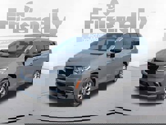 New 2025 Chrysler Pacifica Select image 1