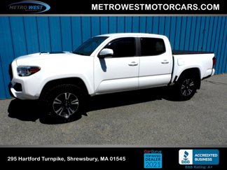 Used 2019 Toyota Tacoma TRD Sport image 1