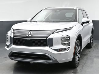 New 2025 Mitsubishi Outlander SEL image 1