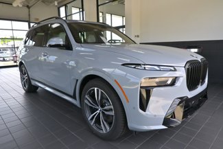 New 2026 BMW X7 xDrive40i w/ Executive Package image 1