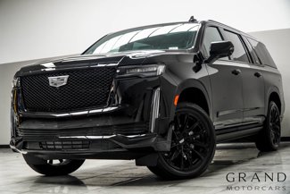 Used 2024 Cadillac Escalade ESV Sport Platinum w/ LPO, ONYX Package image 1