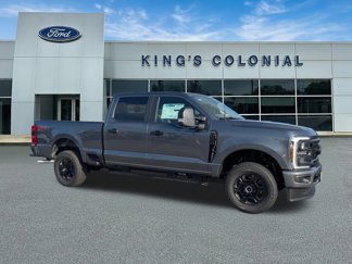 New 2025 Ford F250 4x4 Crew Cab Super Duty image 1