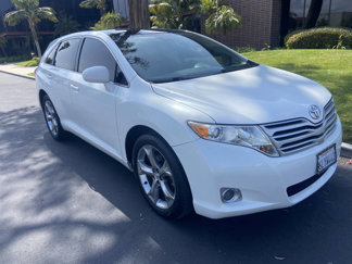 Used 2010 Toyota Venza image 1