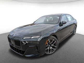 New 2025 BMW 740i xDrive w/ Premium Package image 1