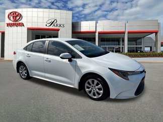 Certified 2025 Toyota Corolla LE image 1