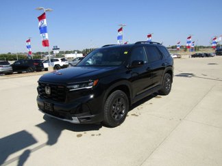 New 2025 Honda Pilot TrailSport image 1