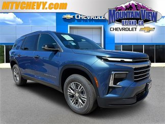 New 2026 Chevrolet Traverse LT w/ LPO, Floor Liner Package image 1