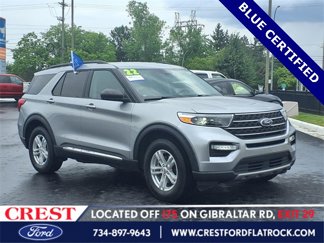 Certified 2022 Ford Explorer XLT w/ Equipment Group 202A image 1