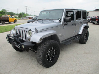 Used 2016 Jeep Wrangler Unlimited Sahara w/ Connectivity Group image 1