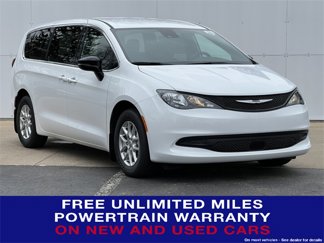 New 2025 Chrysler Voyager LX image 1