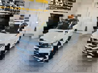 Used 2022 Volkswagen Tiguan SE R-Line image 1