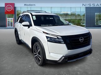 New 2025 Nissan Pathfinder Platinum w/ Black Appearance Package image 1