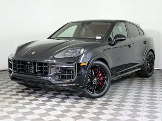 New 2025 Porsche Cayenne GTS image 1