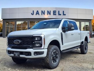 New 2025 Ford F250 4x4 Crew Cab Super Duty image 1