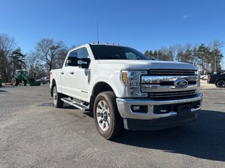 Used 2019 Ford F250 Lariat w/ Tow Technology Bundle image 1